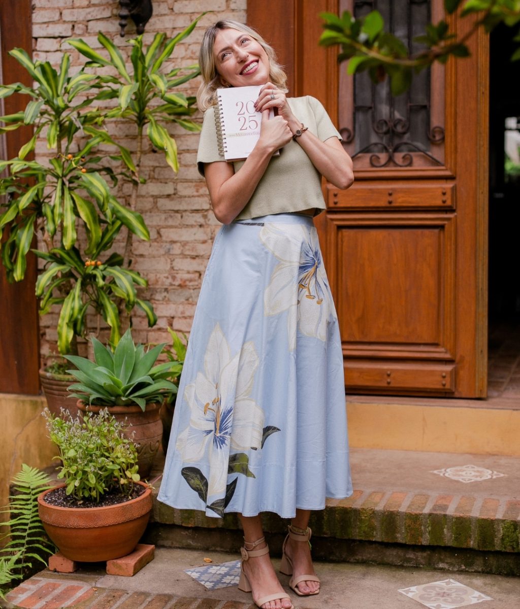 Daiana Pantaleão - Planner Minha Metamorfose Diária 2025 - Planner Terapêutico